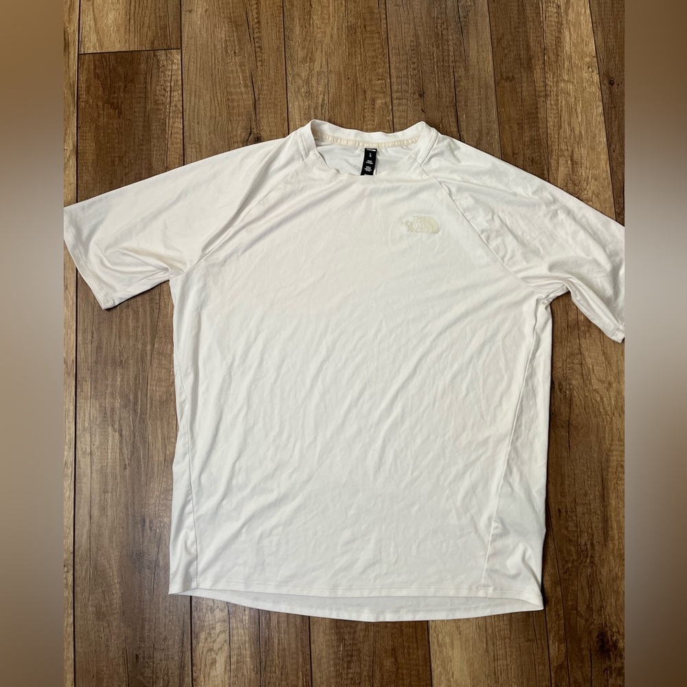 The North Face Lightweight Performance Tee White Men's Outdoor Active Shirt